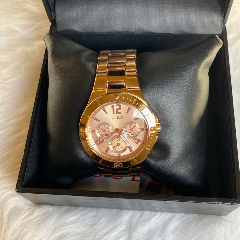 Guess watch - Picture 2 of 9